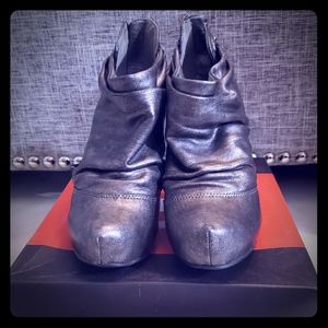 Guess Silver Booties